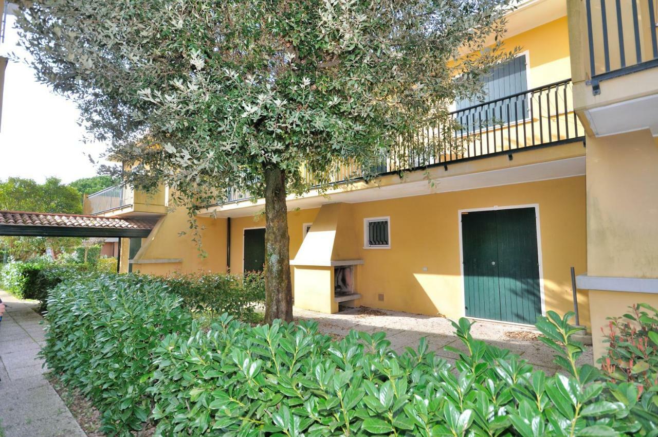 Villaggio Michelangelo Bibione Exteriör bild